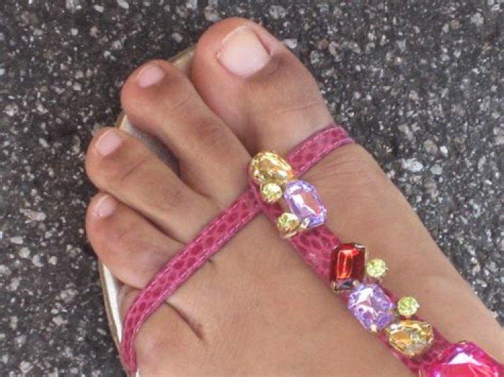 Amy Latina Feet (38 photos) Sexy Feets