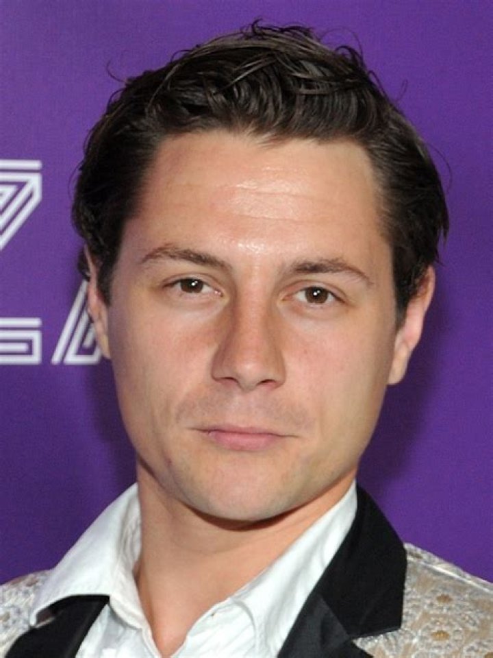  Celebrity Augustus Prew Husband, Age, Net Worth, Height, FamilyBy Syaid Ahmad Fahri January 29, 2024 