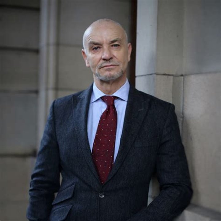 Derek Ogg QC Wiki, Age, Spouse, Biography, Family, Death & Facts