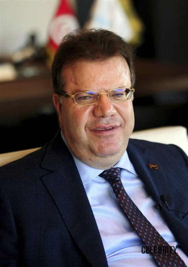 Mohamed Frikha Wiki ,Biographie, Age, Taille, Mariage, Contact & Informations