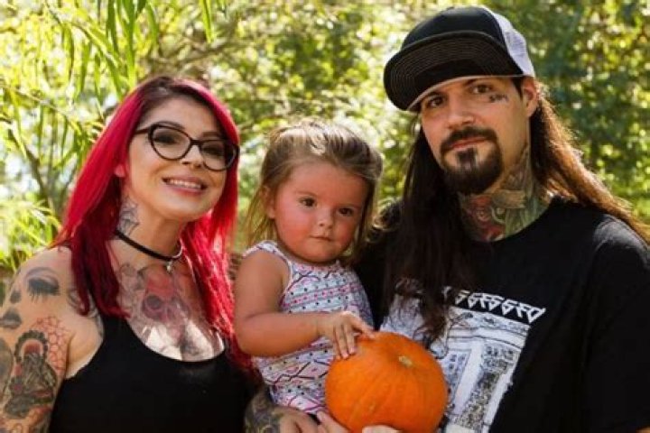 Tania Torres wiki/bio, age, net worth, husband, kids, facts.