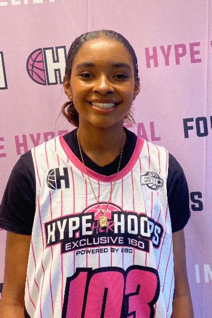 
Meet Baby Jru Scandrick – Draya Michele and Orlando Scandrick’s First Son
