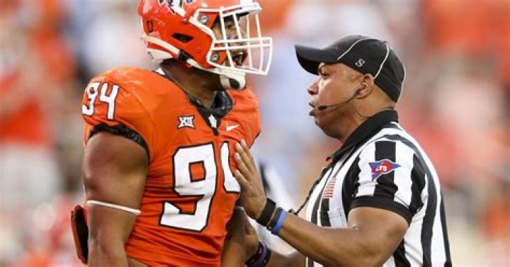 Former Oklahoma State DE Trace Ford Transfers to Oklahoma