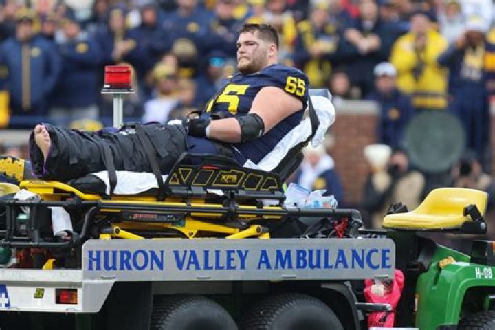Zak Zinter Injury Status: What it Means for Michigan in the Big Ten Championship